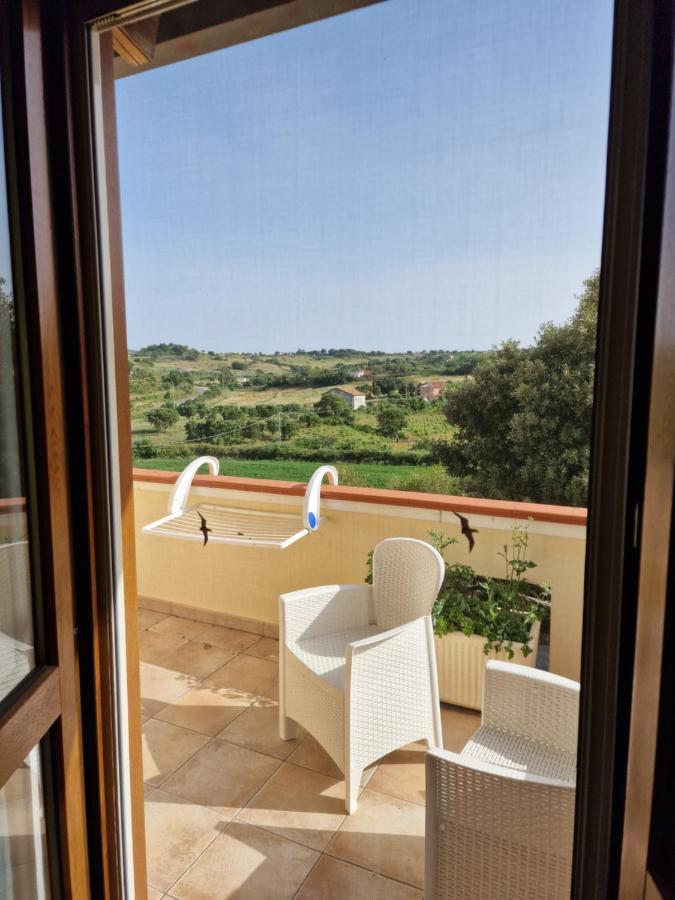 Agriturismo Su Recreu Ittiri Luaran gambar