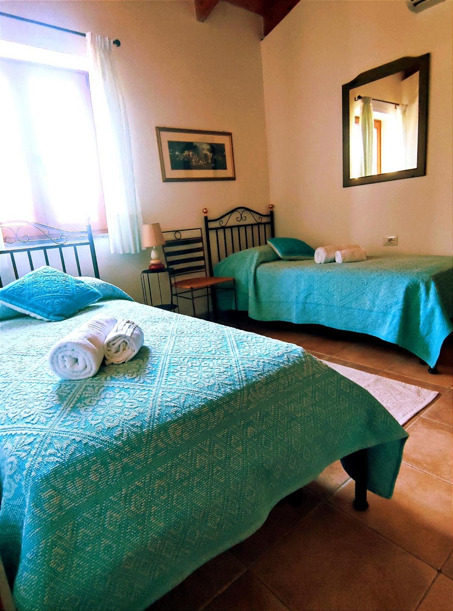 Agriturismo Su Recreu Ittiri Luaran gambar